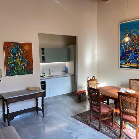 Renovated Apartment With 3 Bedrooms In An Historic Palazzo Between Port And Old Town ليفورنو المظهر الخارجي الصورة