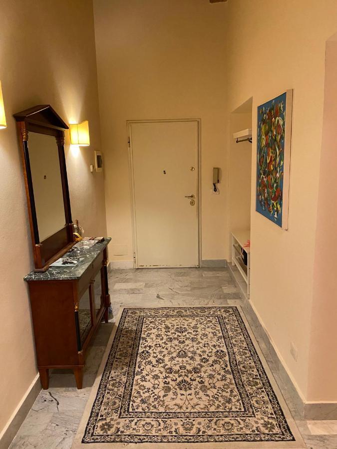 Renovated Apartment With 3 Bedrooms In An Historic Palazzo Between Port And Old Town ليفورنو المظهر الخارجي الصورة