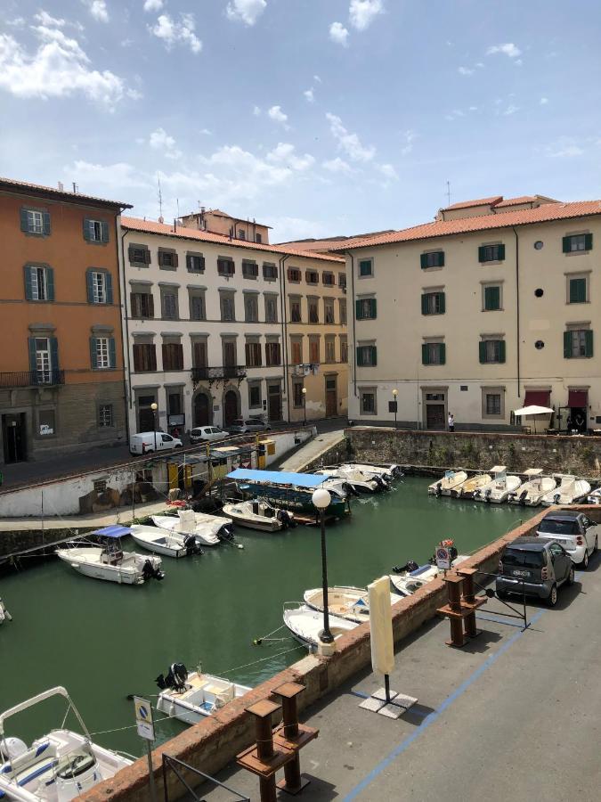 Renovated Apartment With 3 Bedrooms In An Historic Palazzo Between Port And Old Town ليفورنو المظهر الخارجي الصورة