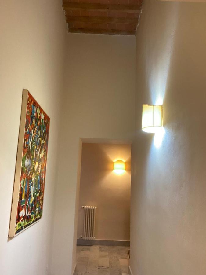 Renovated Apartment With 3 Bedrooms In An Historic Palazzo Between Port And Old Town ليفورنو المظهر الخارجي الصورة